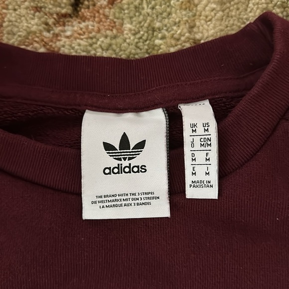 Adidas Men’s Medium Crew Neck sweatshirt - Picture 3 of 5
